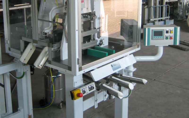 Machines for the Production of Cotton Pads for Cosmetic Use image 04